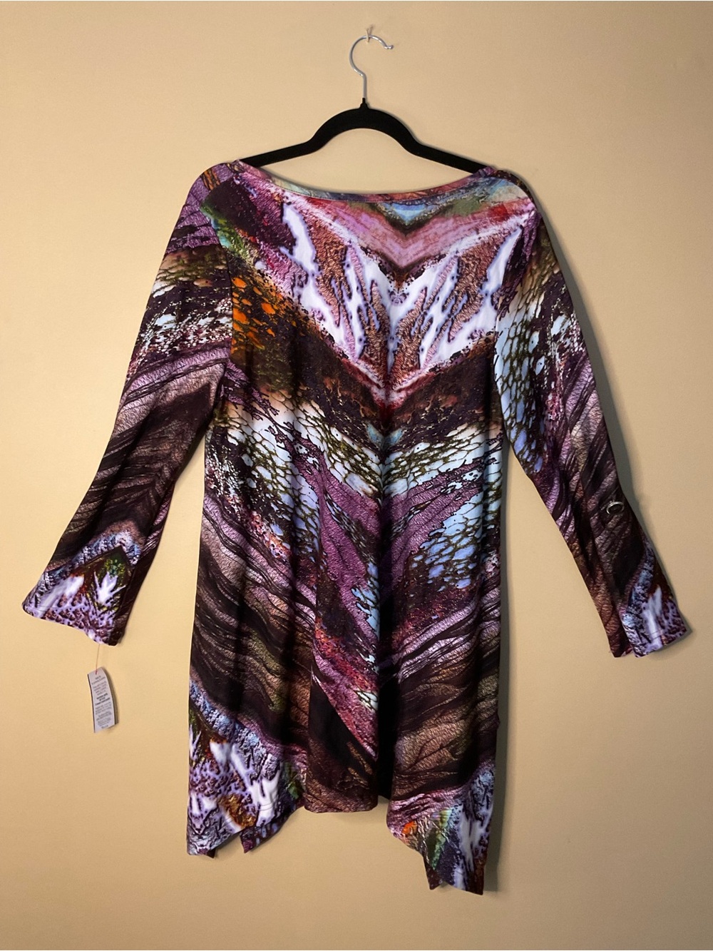 LIOR Multi-Color V-Neck Patterned Tunic Top - Picture 5 of 5